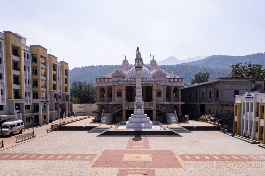 Shree Parshnath Digamber Jain kundkund Kahan Nagar