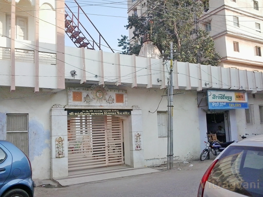 Shree Shantinath Bhagwan Digambar Jain Mandir, Surendranagar