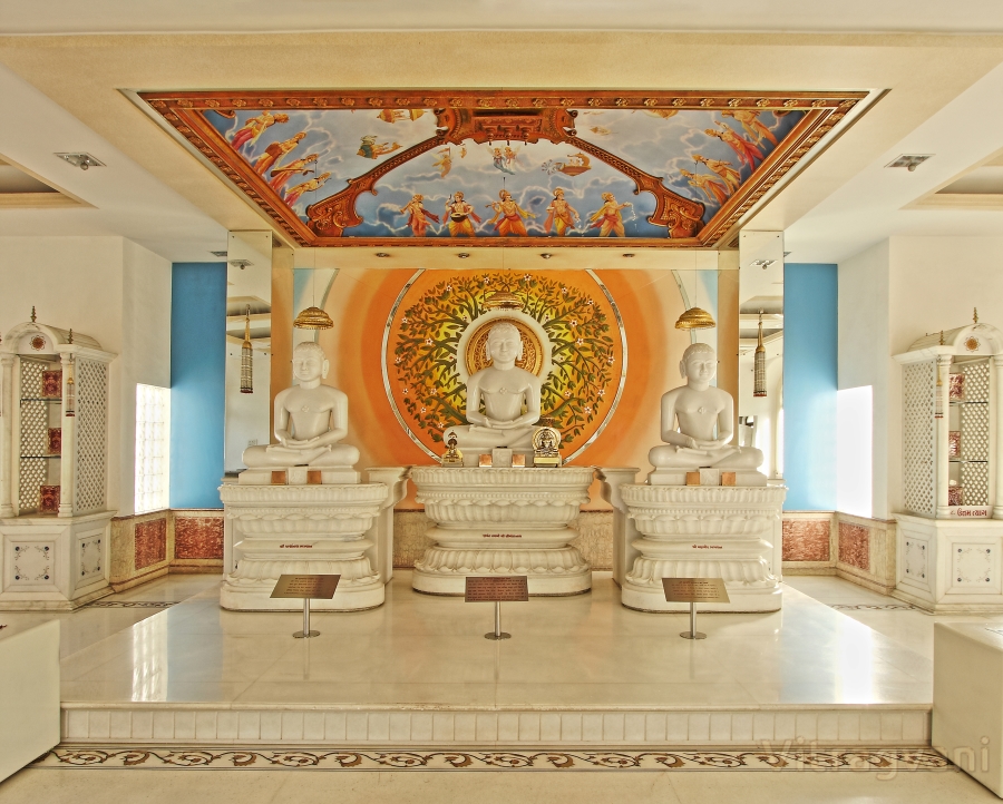 Shree Simandhar Swami Digambar Jinalay, Vastrapur